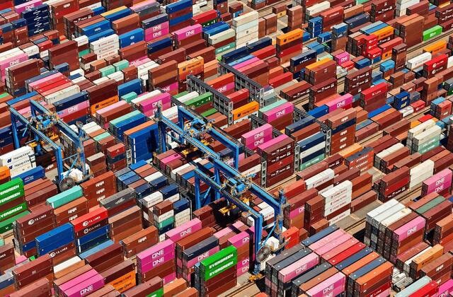 Kim ngạch xuất nhập khẩu của Việt Nam hiện đã đạt gần 800 tỷ USD và có thể vượt mốc 1.000 tỷ USD. Ảnhminh họa