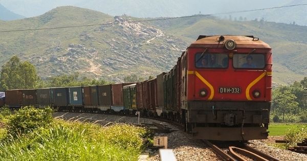 Dự kiến chi hơn 203 nghìn tỷ đầu tư đường sắt Lào Cai - Hà Nội - Hải Phòng – Quảng Ninh. Ảnh minh họa
