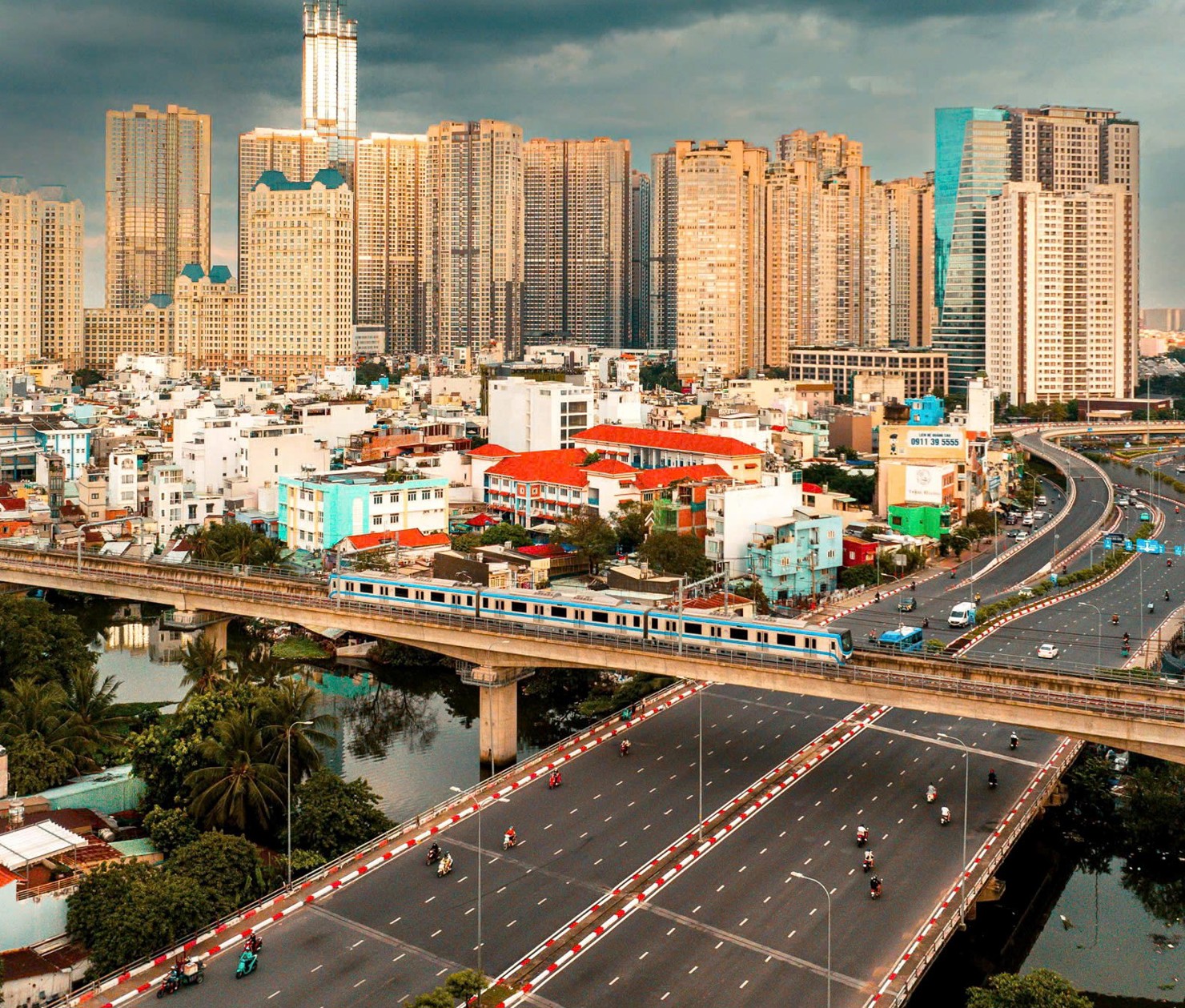 Tín dụng trên địa bàn TP. Hồ Chí Minh đang theo sát nhu cầu vốn của nền kinh tế. 
