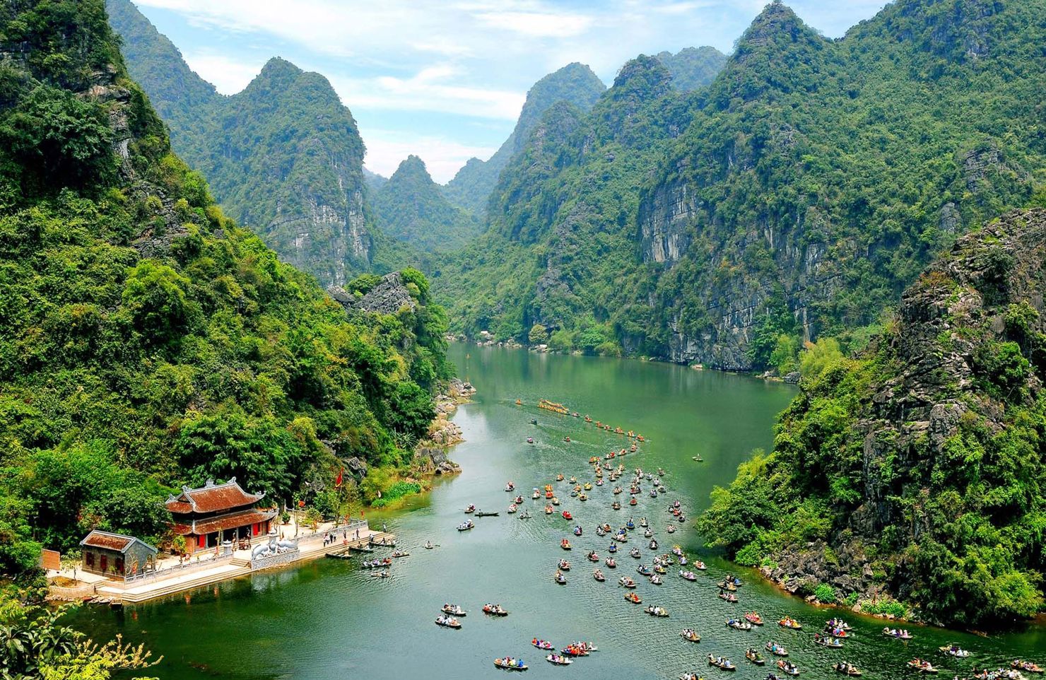Ninh Bình là 1 trong 2 điểm đến ghi nhận mức tăng trưởng du lịch cao nhất cả nước. - Ảnh: Internet
