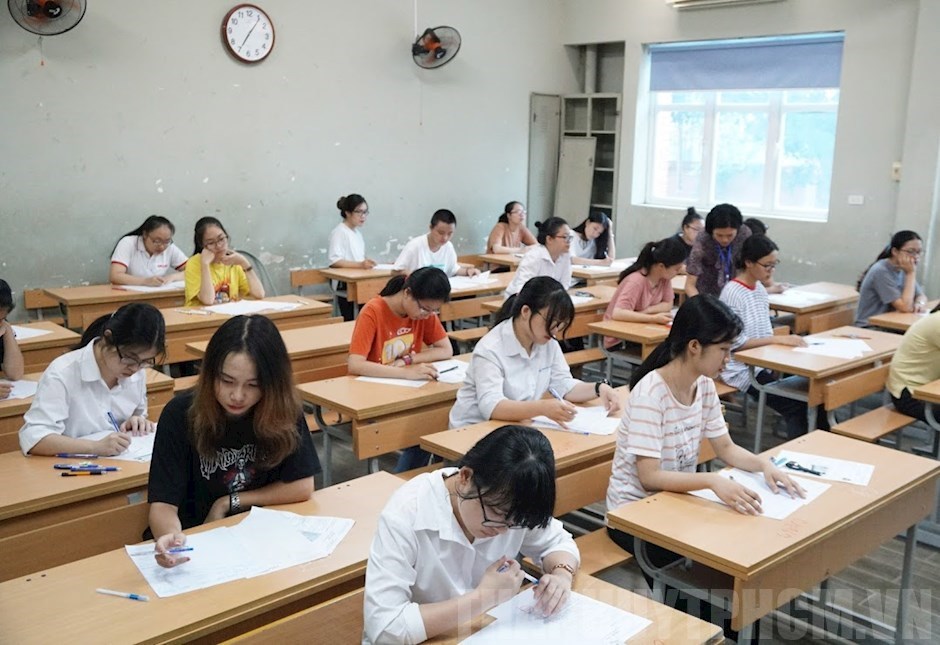 Công tác thi tốt nghiệp cần đảm bảo an ninh, an toàn....