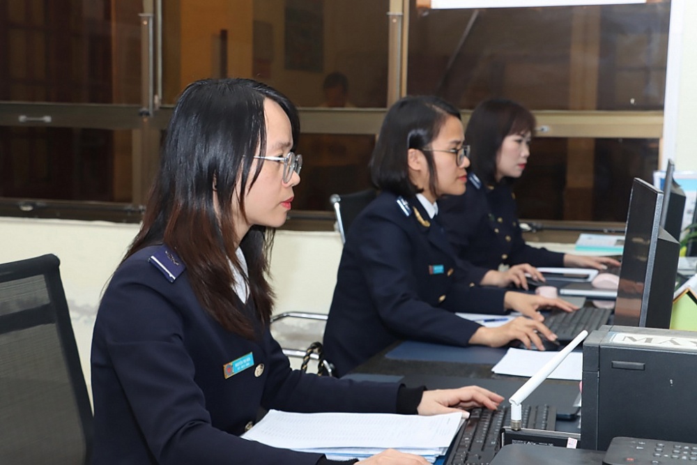 Chi cục Hải quan khu vực X triển khai hiệu quả công tác cải cách hành chính gắn với đổi mới tổ chức bộ máy theo mô hình mới.