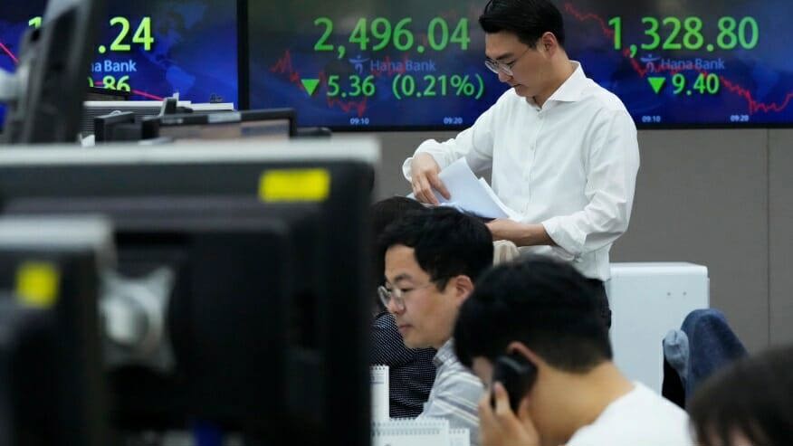 Sẽ có hướng dẫn cụ thể để xác định thu nhập chịu thuế từ hoạt động chuyển nhượng vốn và chuyển nhượng chứng khoán của doanh nghiệp. Ảnh Internet.