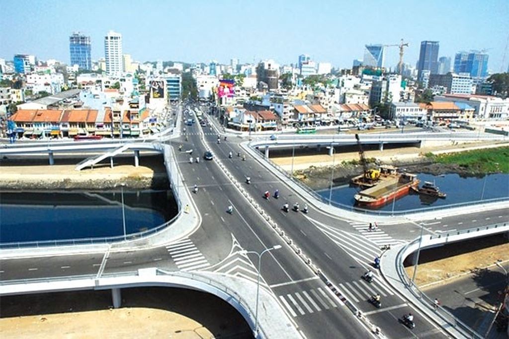 Bộ Tài chính khẳng định việc trình Chính phủ ban hành Nghị định về quản lý, sử dụng và khai thác tài sản KCHT là cần thiết. Ảnh Internet.
