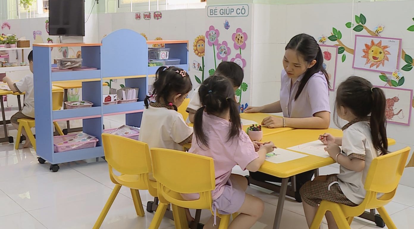 Năm học đầu tiên công tác tuyển dụng giáo viên ở tất cả các cấp học từ mầm non đến THPT đều do Sở TP. Hồ Chí Minh thực hiện. Ảnh: M.K