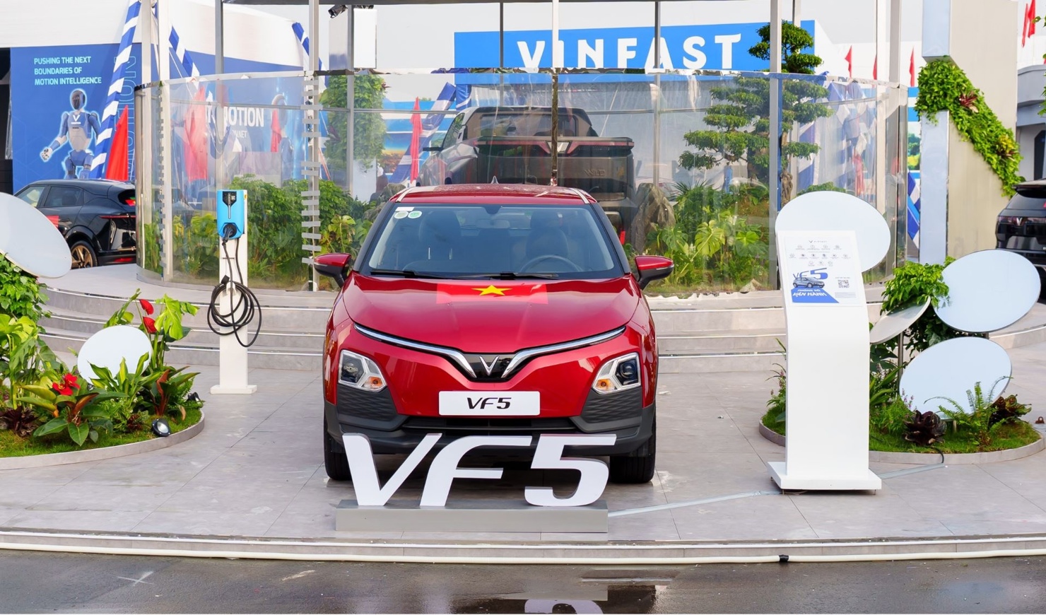 Mẫu xe bán chạy nhất của VinFast trong tháng 8/2025 là VF5, với 2.745 xe bán ra.