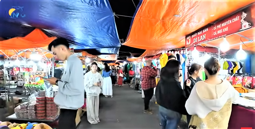 8 tháng năm 2025, số lượt khách du lịch theo tour đạt 1,16 triệu lượt