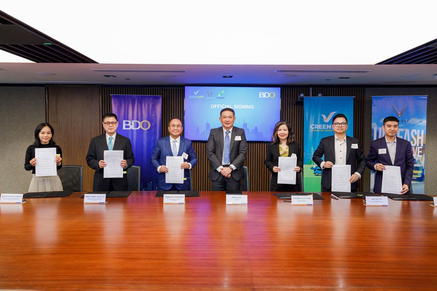 Ba bên ký biên bản MOU, thúc đẩy phát triển hệ sinh thái xe điện tại philippines