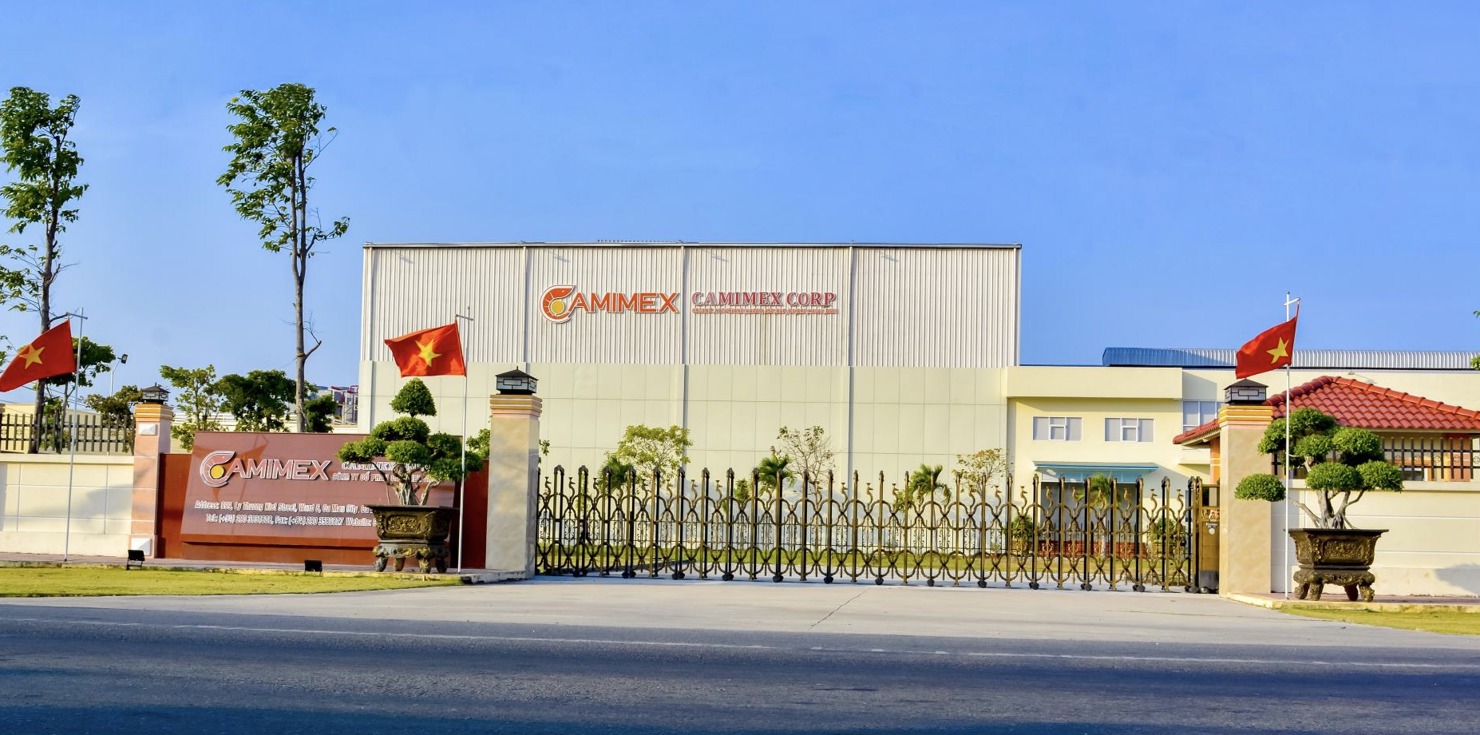 Công ty CP Camimex đang tích cực trong việc khắc phục tiền chậm đóng BHXH, BHYT (giảm 1,6 tỷ đồng so với tháng 7/2025). Ảnh: BHXH tỉnh Cà Mau