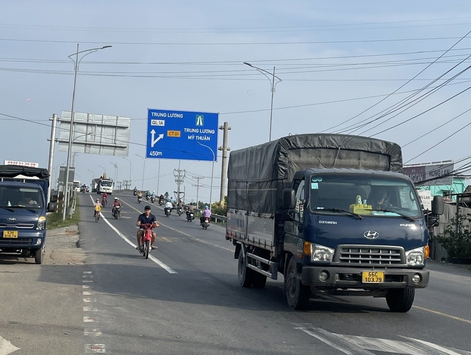 Thủ tướng yêu cầu hoàn thành và đưa vào khai thác trên 3.000 km đường bộ cao tốc và có trên 1.700 km đường bộ ven biển vào năm 2025. Ảnh minh họa: L.Th
