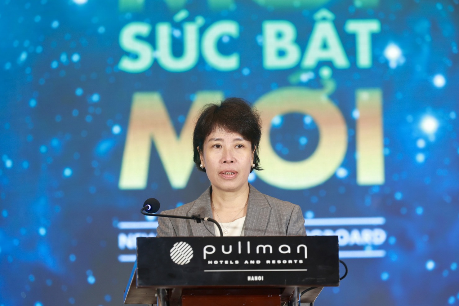 Thứ trưởng Bộ Tài chính Nguyễn Thị Bích Ngọc tham dự và phát biểu tại Diễn đàn. 