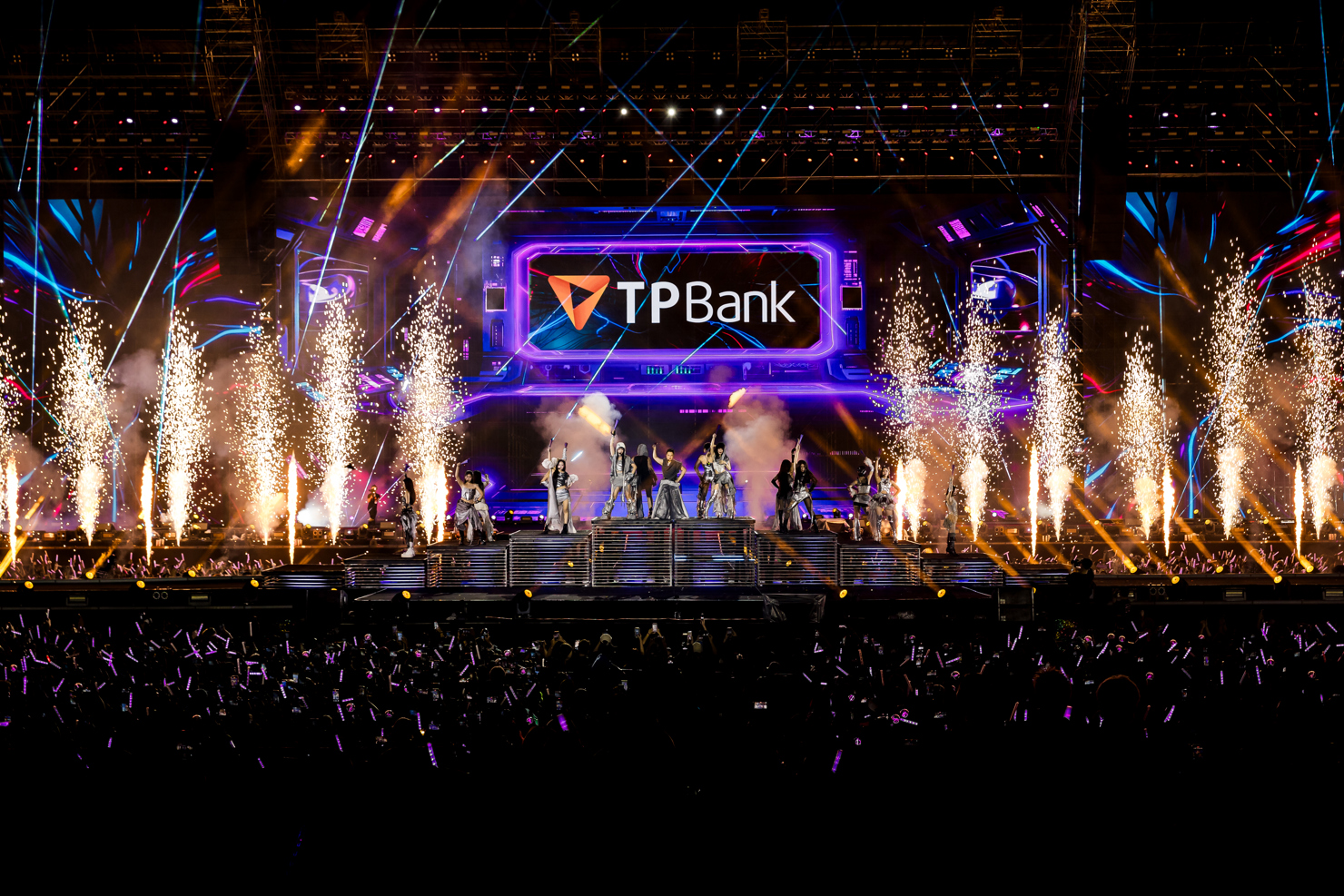 TPBank là Nhà tài trợ Kim cương của Em Xinh “Say Hi” Concert Đêm 2 vào ngày 11/10/2025, tại Hà Nội.