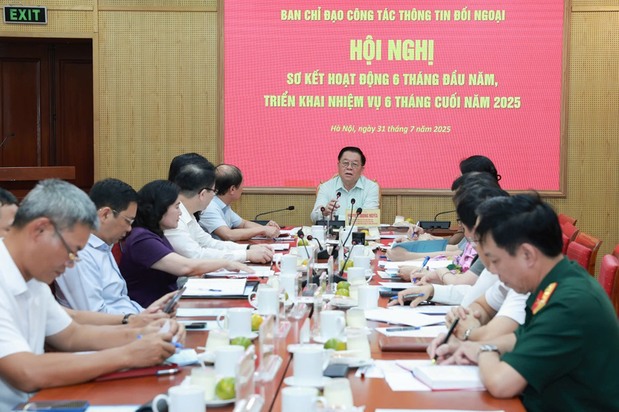 Ban Tuyên giáo và Dân vận Trung ương yêu cầu đẩy mạnh công tác thông tin đối ngoại trên báo chí để người dân, cộng đồng quốc tế hiểu đúng, đầy đủ, toàn diện đường lối, chủ trương của Đảng.