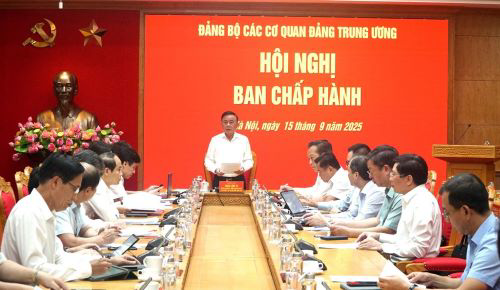 Toàn cảnh Hội nghị.