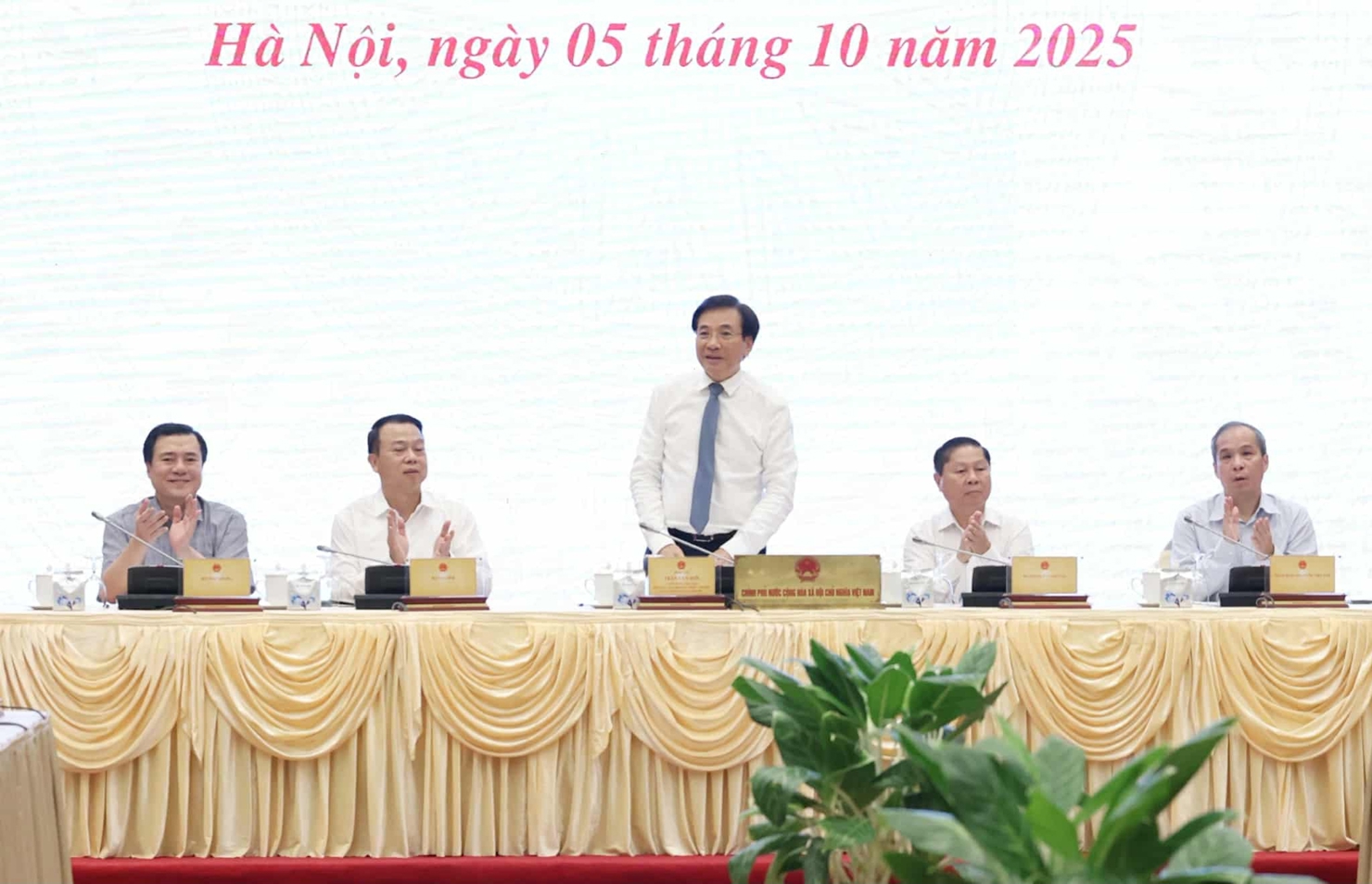 Họp báo Chính phủ thường kỳ tháng 9.
