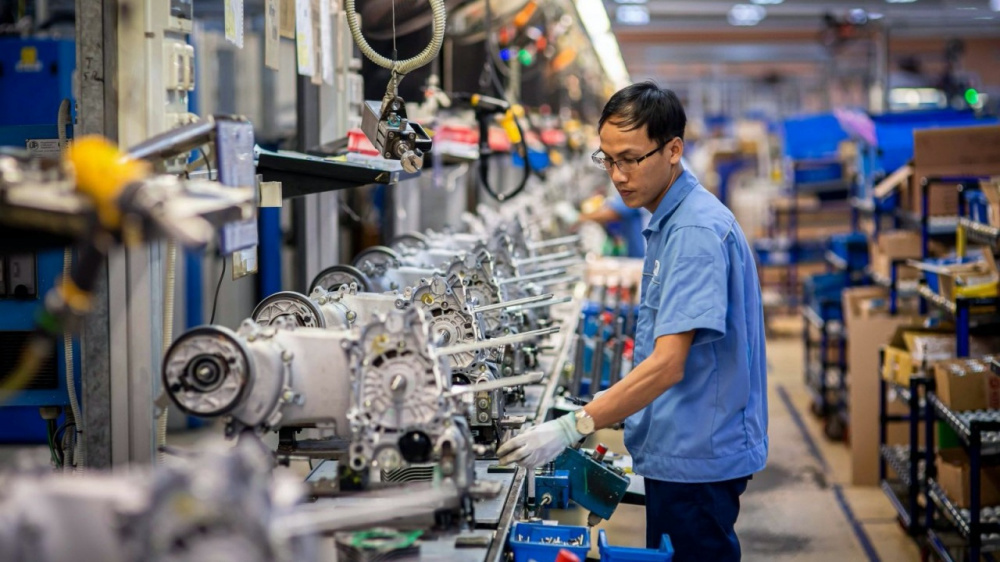 Dây chuyền sản xuất của Công ty TNHH Piaggio Việt Nam. Ảnh: CTV