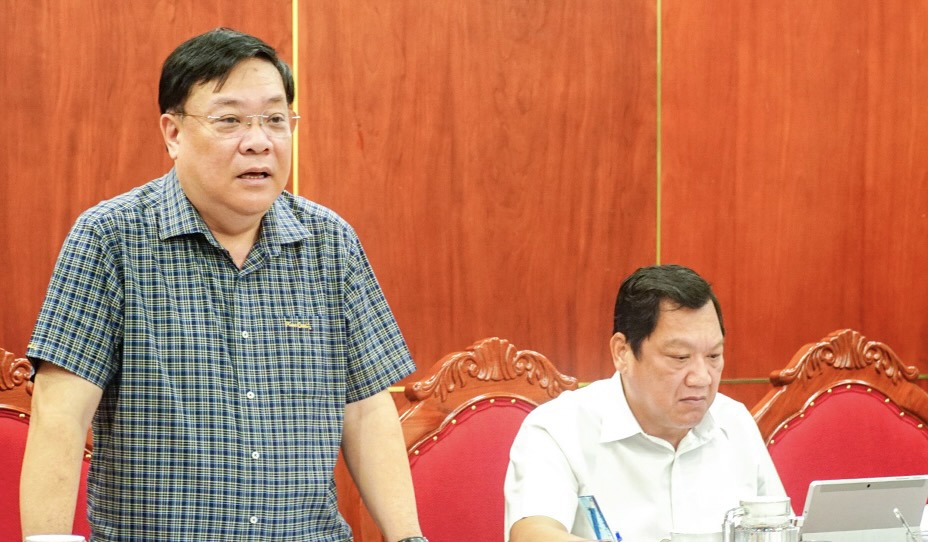 Chủ tịch UBND tỉnh Cà Mau Phạm Thành Ngại chỉ đạo quyết liệt công tác giải ngân vốn đầu tư công. Ảnh: H.P