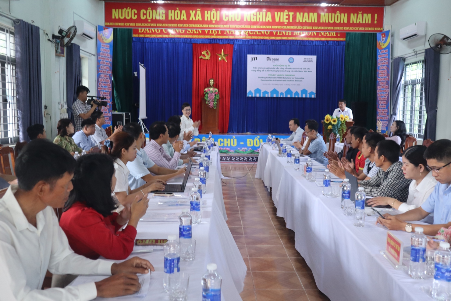 Quỹ JTI đồng hành cùng Habitat for Humanity mang nước sạch tới các cộng đồng dễ tổn thương.