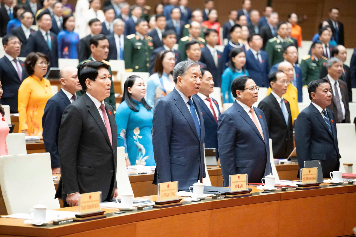 Lãnh đạo Đảng, Nhà nước dự phiên khai mạc Kỳ họp thứ 10, Quốc hội khoá XV.
