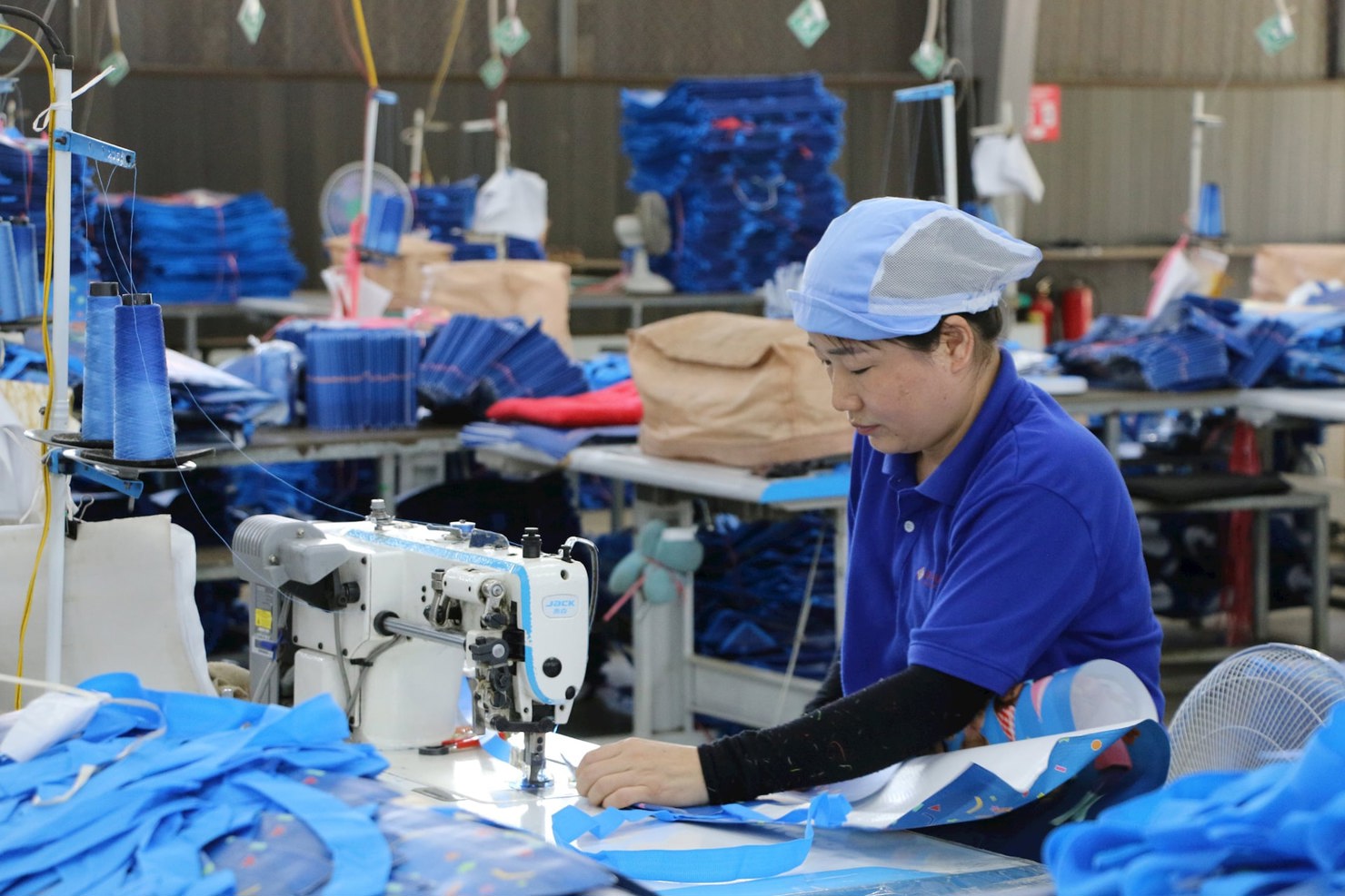 Chính sách tạo thuận lợi để hộ kinh doanh thành lập doanh nghiệp.