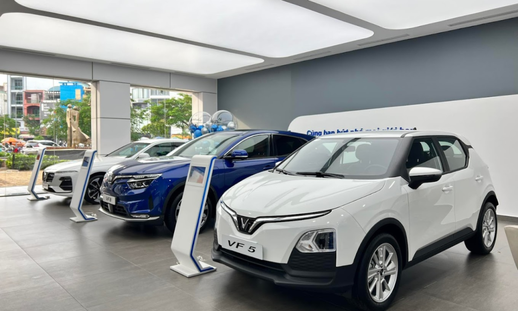 Thị trường ô tô Việt Nam đã bước vào xu hướng "xanh hóa và số hóa phương tiện.