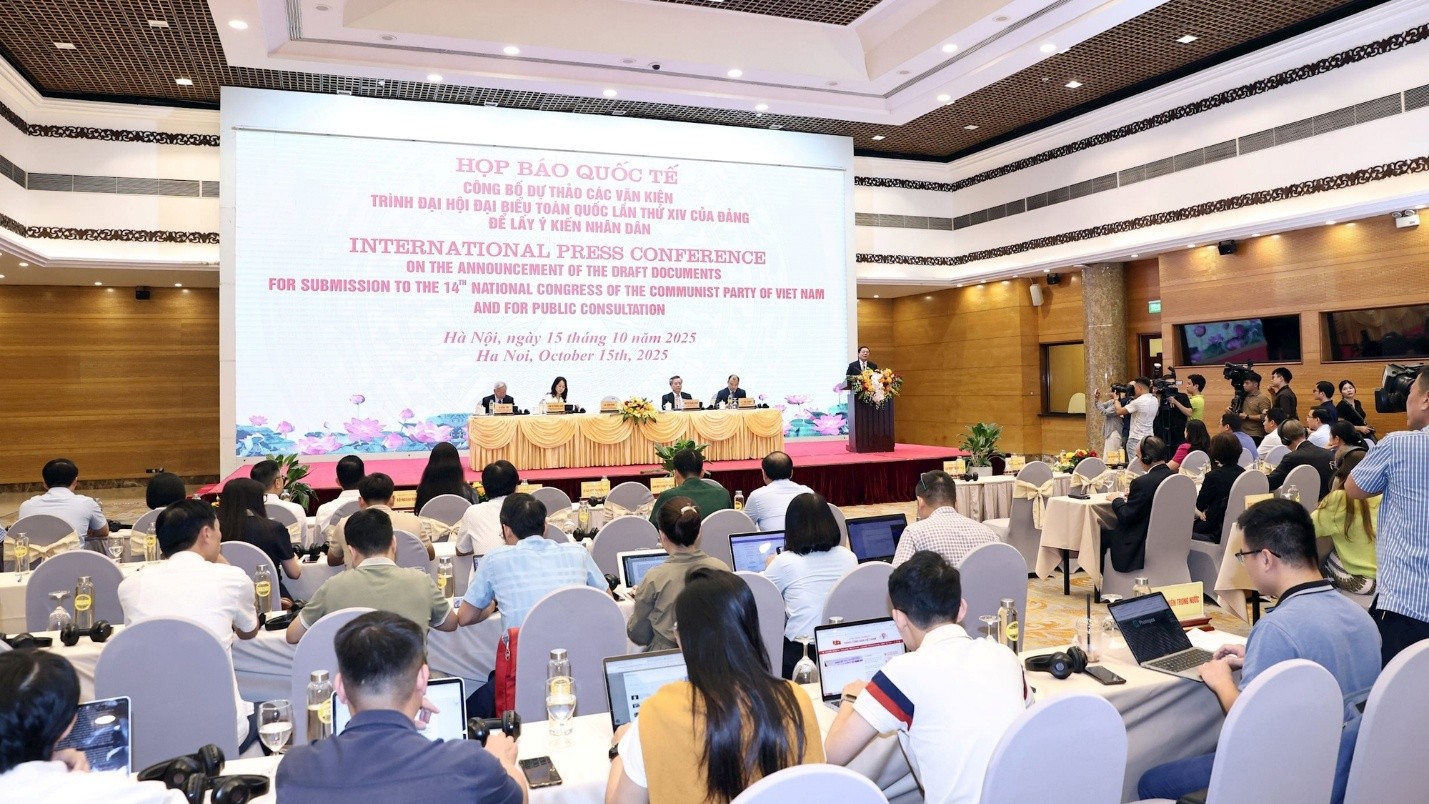Ban Tuyên giáo và Dân vận Trung ương tổ chức họp báo quốc tế công bố dự thảo các văn kiện trình Đại hội đại biểu toàn quốc lần thứ XIV của Đảng để lấy ý kiến Nhân dân.