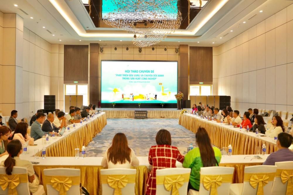 Toàn cảnh hội thảo.