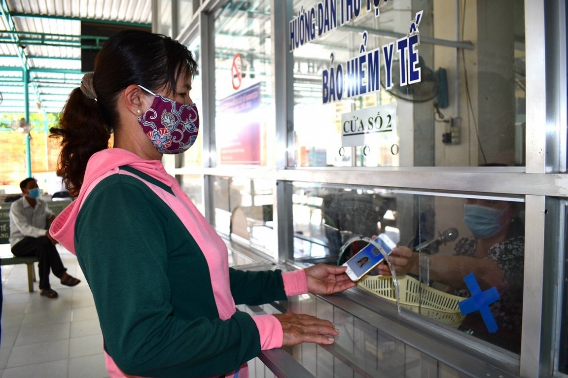 Quyền lợi người tham gia BHYT luôn được đảm bảo. Ảnh: Lê Văn