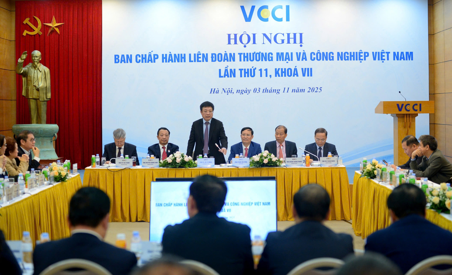 Tân Chủ tịch VCCI Hồ Sỹ Hùng phát biểu tại Hội nghị.
