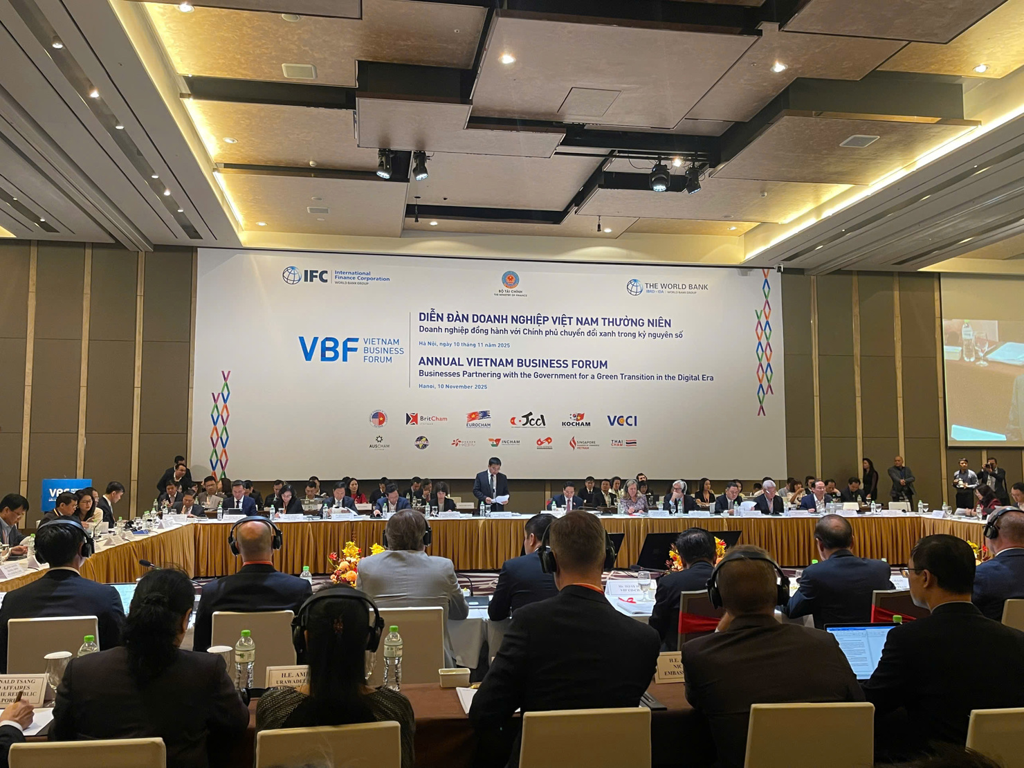 Diễn đàn doanh nghiệp Việt Nam thường niên (VBF) năm 2025 khai mạc tại Hà Nội.