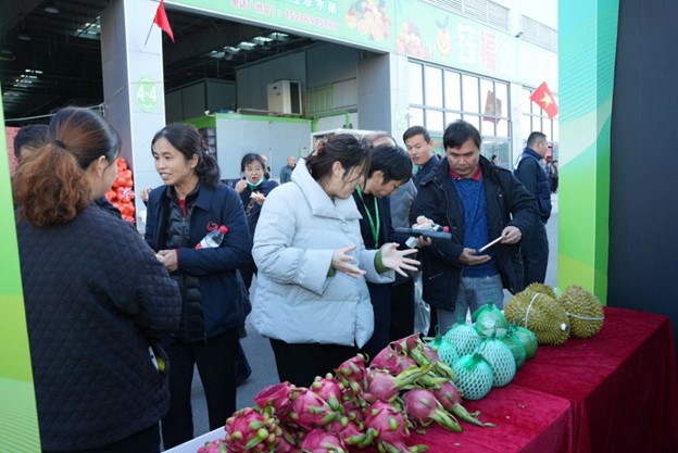 Nhiều sản phẩm nông sản của Việt Nam được quảng bá tại Trung Quốc.