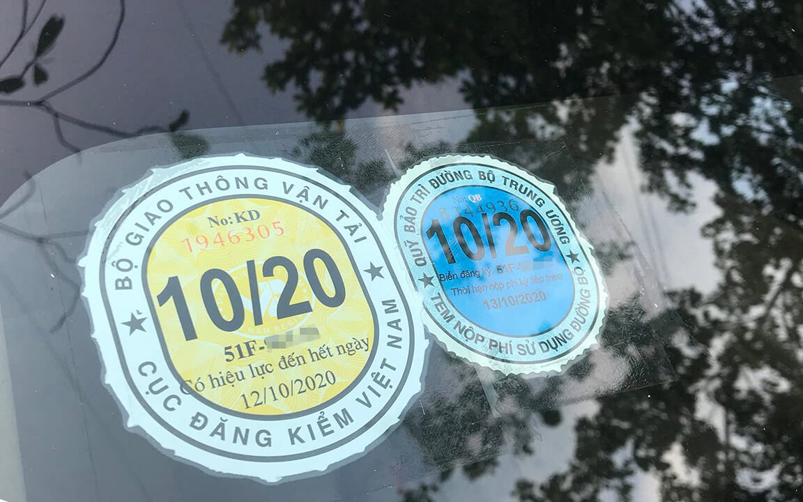 Tem kiểm định đối với phương tiện đã được đăng kiểm.