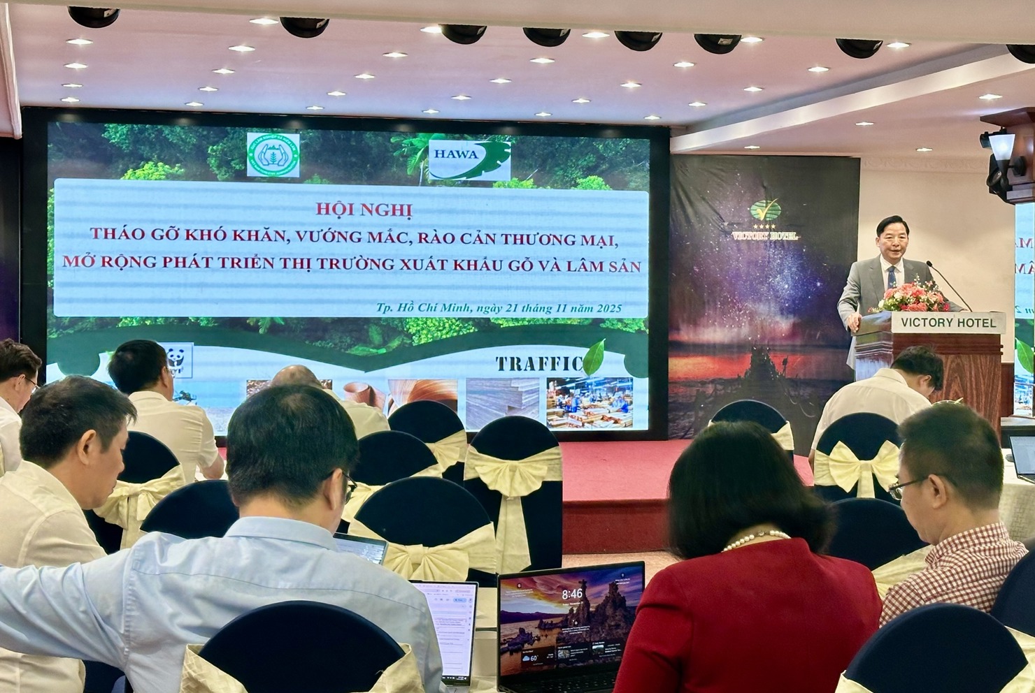 Ông Nguyễn Văn Diện - Phó Cục trưởng Cục Lâm nghiệp và Kiểm lâm chia sẻ tại hội nghị. Ảnh: T.H