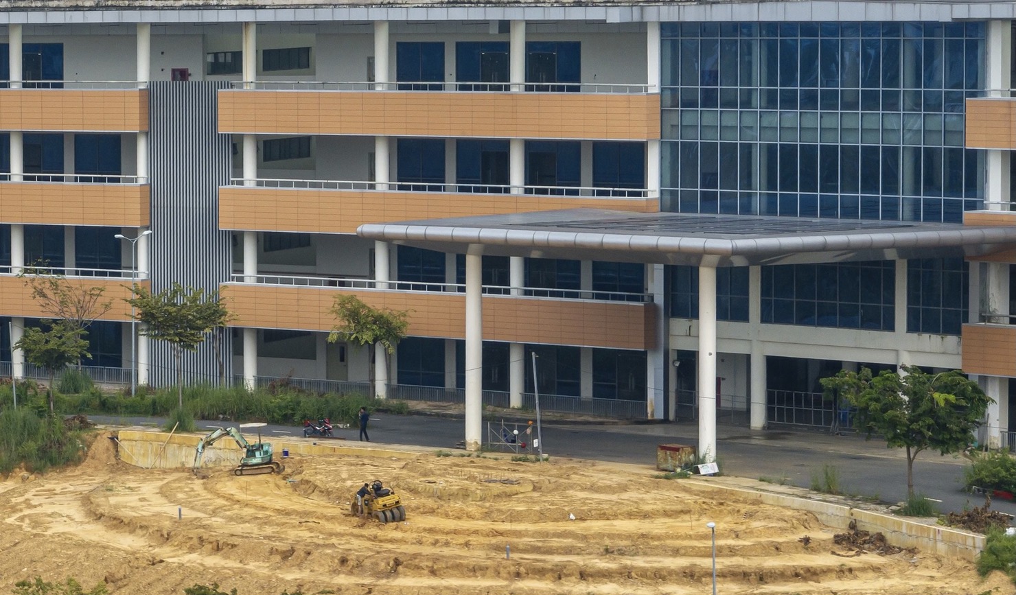 Dự án Bệnh viện Đa khoa Bình Dương cần đẩy nhanh tiến độ. Ảnh: H.B