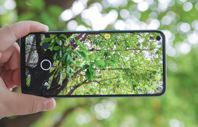  Realme 9i trang bị 3 camera sau