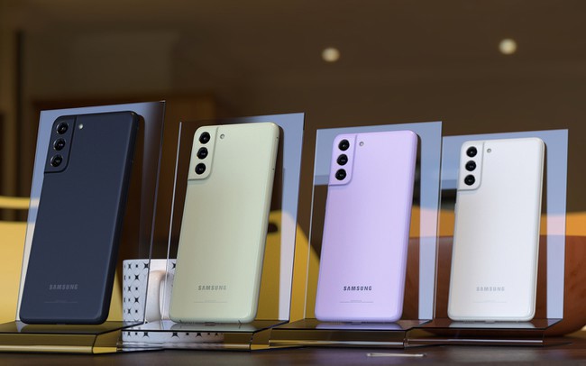 Galaxy S21 FE có mặt lưng bằng nhựa 