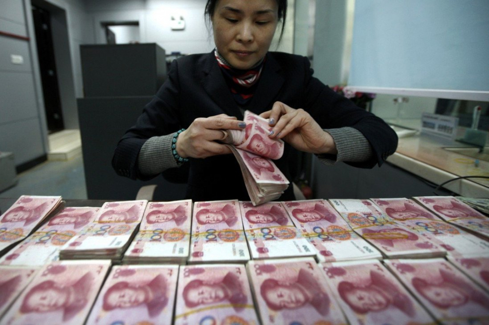GDP Trung Quốc năm nay có thể tăng khoảng 3%, theo ngân hàng đầu tư Natixis. Ảnh: AP 