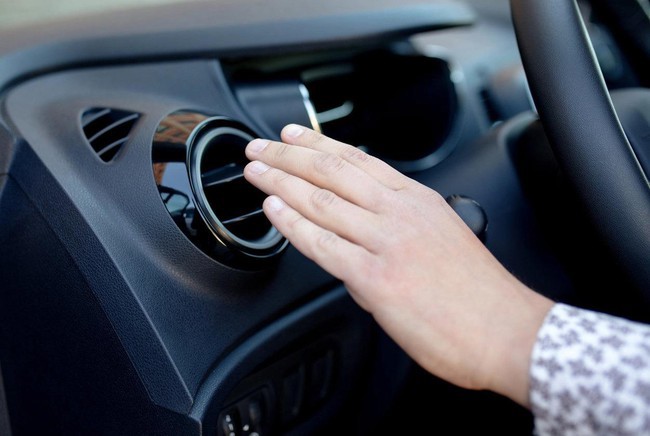  Những việc cần làm để xe ô tô tiết kiệm nhiên liệu trong cơn “bão giá” xăng dầu  - Ảnh 1