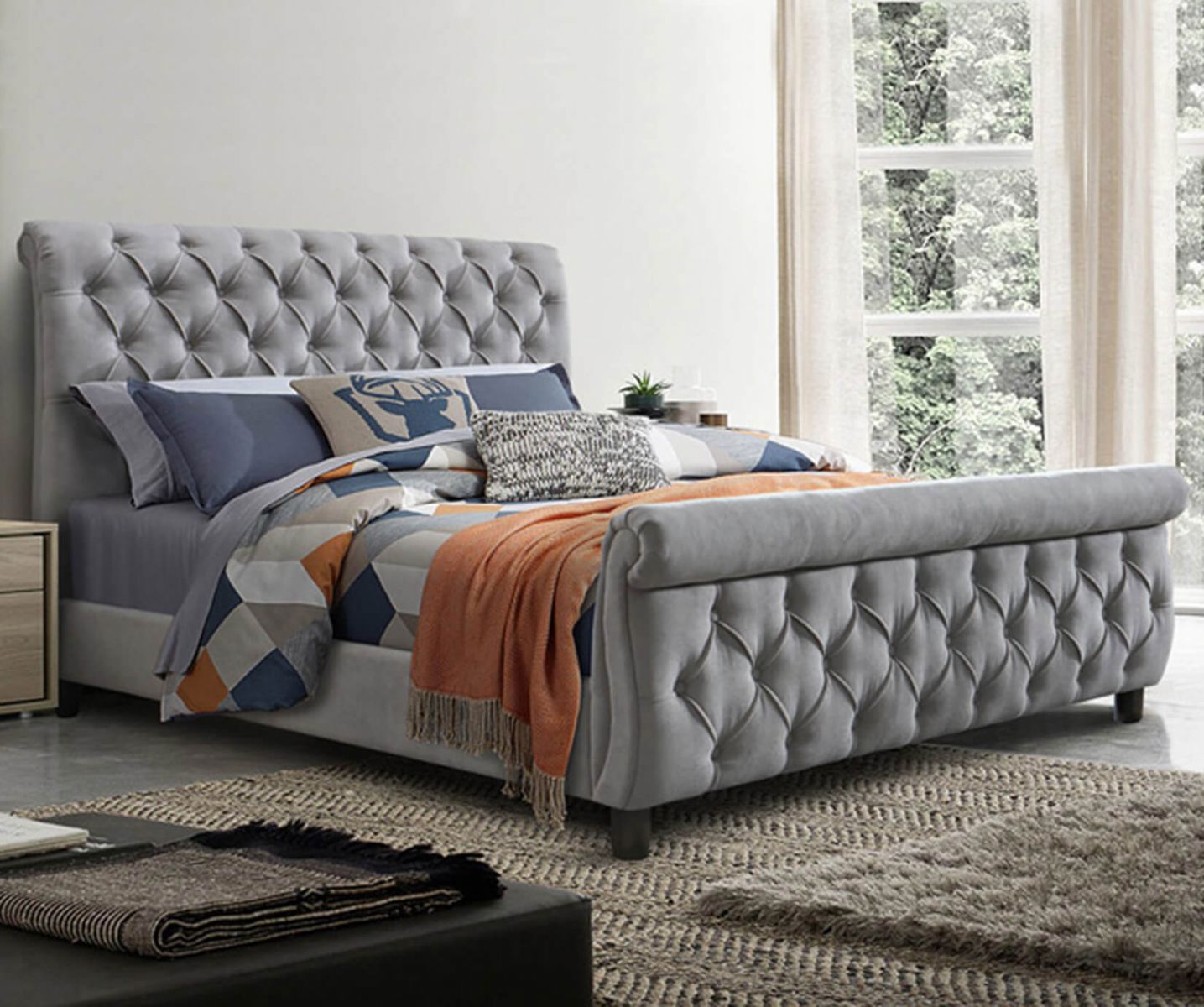 Vải dệt tự nhiên và tái chế được ưa chuộng do nhận thức về các vấn đề môi trường ngày càng được nâng cao (Ảnh: Insider)