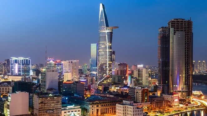 TP. Hồ Chí Minh - hạt nhân của vùng kinh tế trọng điểm phía Nam.