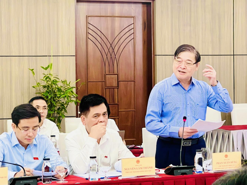 Chủ tịch Liên hiệp các Hội Khoa học và Kỹ thuật Việt Nam Phan Xuân Dũng phát biểu.
