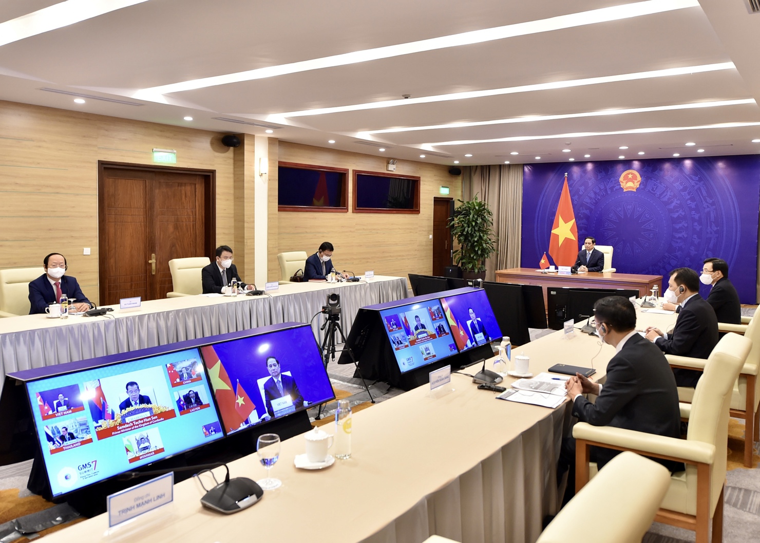 Thủ tướng Phạm Minh Ch&iacute;nh: GMS cần c&oacute; tầm nh&igrave;n v&agrave; c&aacute;c giải ph&aacute;p mang t&iacute;nh chiến lược để vừa giải quyết những vấn đề cấp b&aacute;ch hiện nay vừa đặt nền tảng cho sự ph&aacute;t triển nhanh, bền vững v&agrave; bao tr&ugrave;m, to&agrave;n diện trong thập kỷ tới . Nguồn: chinhphu.vn