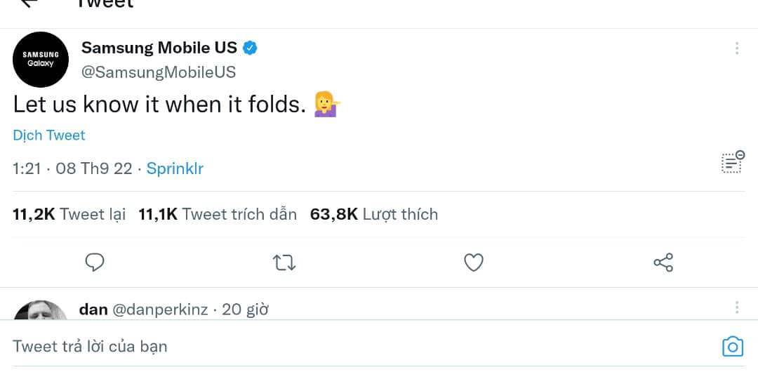 Samsung "troll" Apple vì chưa có loại điện thoại có thể gập lại.