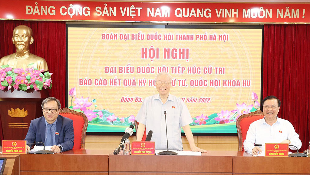 Tổng Bí thư Nguyễn Phú Trọng phát biểu tại buổi tiếp xúc cử tri ở quận Đống Đa. Ảnh: Trí Dũng