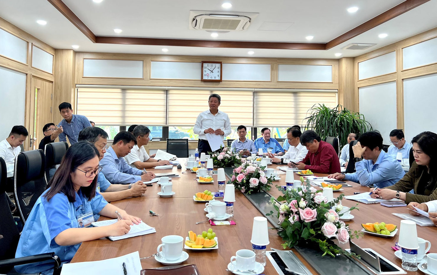 Phó Chủ tịch UBND TP. Hà Nội Nguyễn Mạnh Quyền phát biểu tại buổi làm việc với Công ty TNHH Điện Stanley Việt Nam. Ảnh: Ánh Dương.