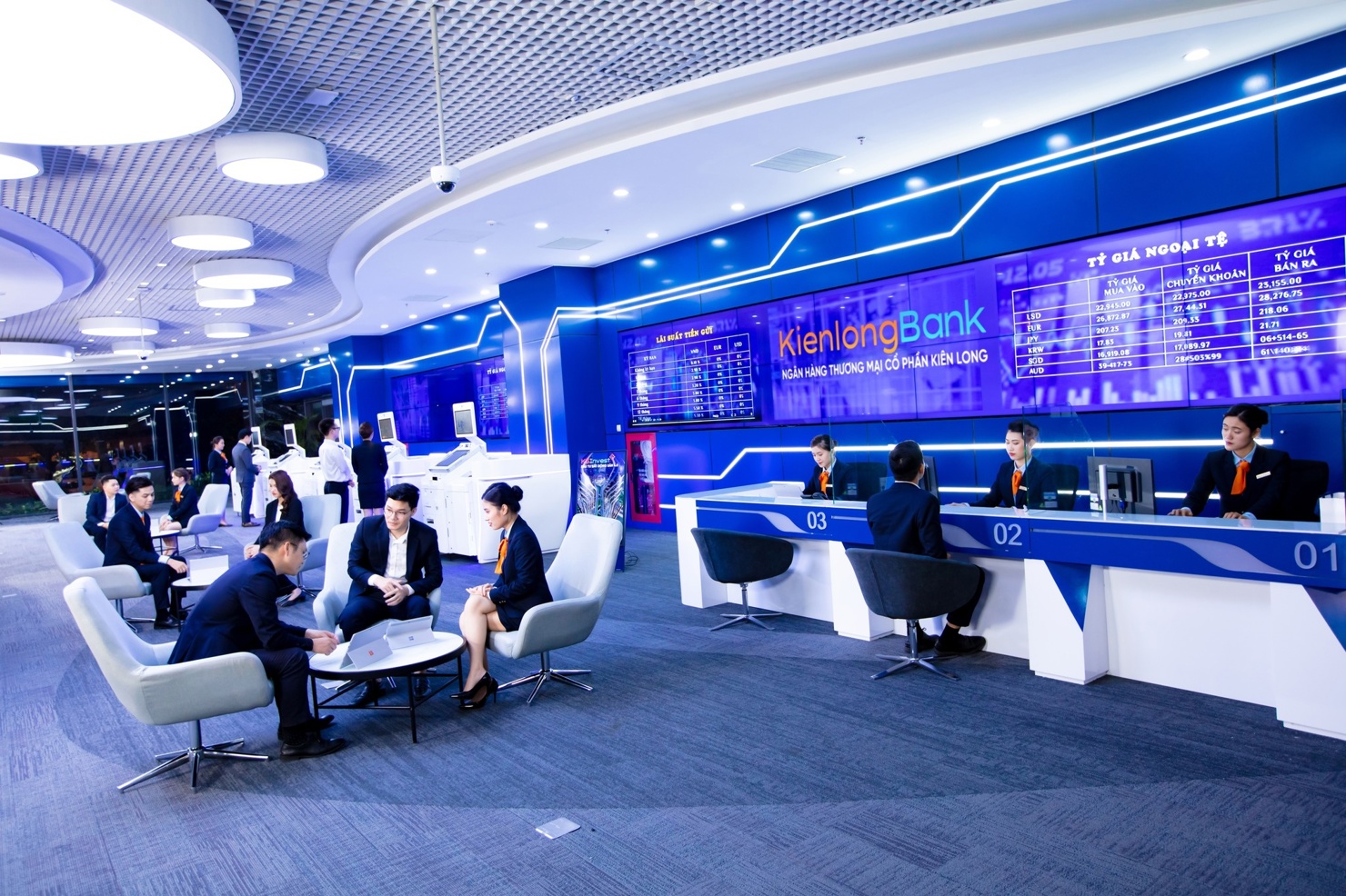 KienlongBank triển khai chương trình ưu đãi lãi suất với tổng hạn mức lên tới 2.000 tỷ đồng.. Ảnh: KLB