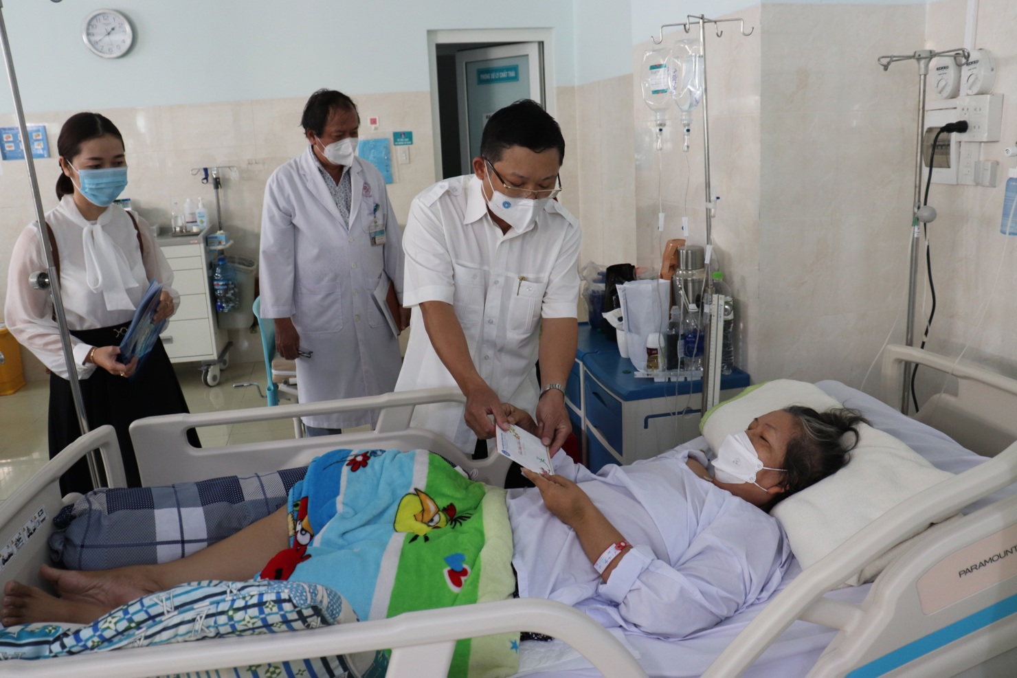 Sự chủ động, quyết liệt của ngành BHXH Việt Nam đã tạo điều kiện thuận lợi cho các cơ sở khám chữa bệnh tổ chức cung ứng dịch vụ y tế, đảm bảo tốt nhất quyền lợi cho người tham gia BHYT theo quy định.