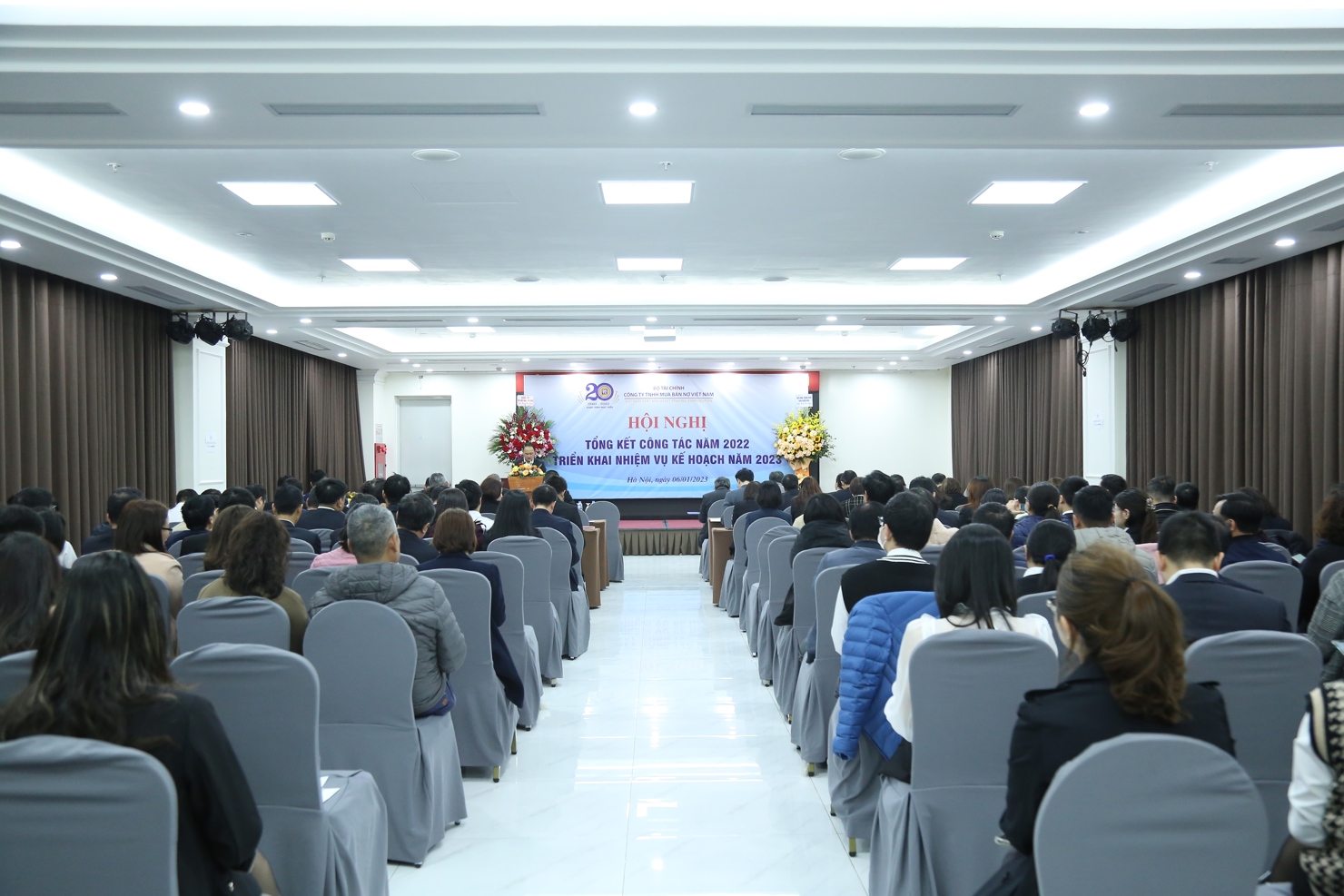 To&agrave;n cảnh hội nghị.