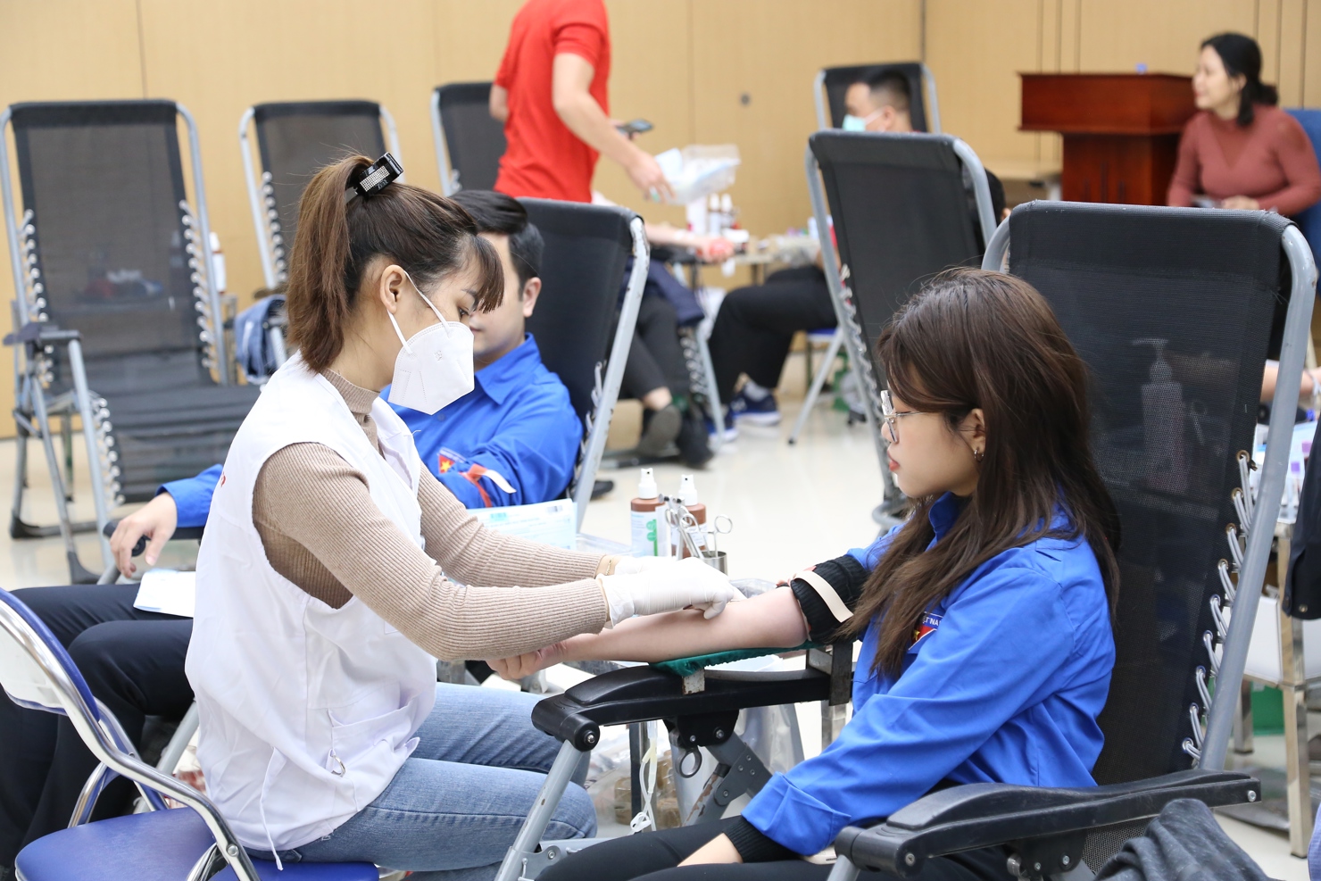 Cán bộ, công chức, đoàn viên, thanh niên Bộ Tài chính hưởng ứng chương trình hiến máu tình nguyện  - Ảnh 1