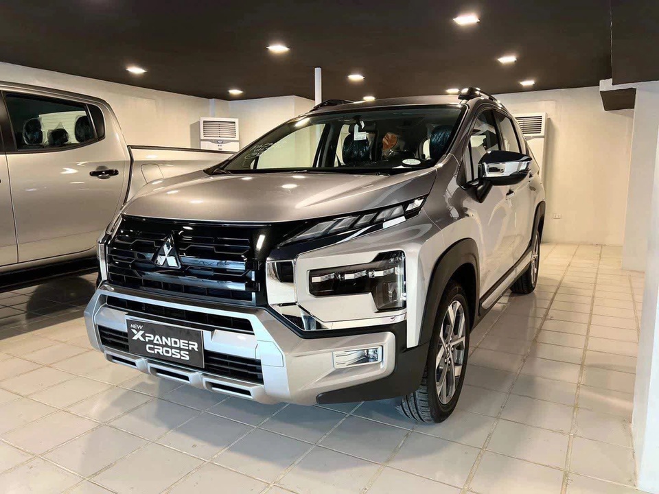 Xe Mitsubishi Xpander Cross 2023